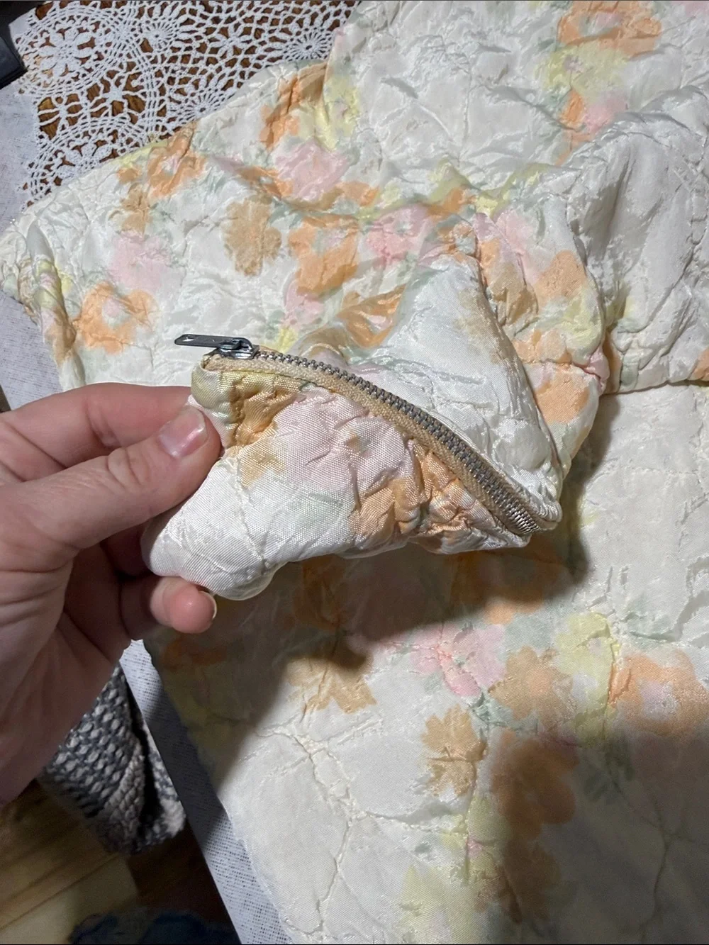 Soft Floral Quilted pillowcase Pastel Flowers cottagecore zipper🔥🔥